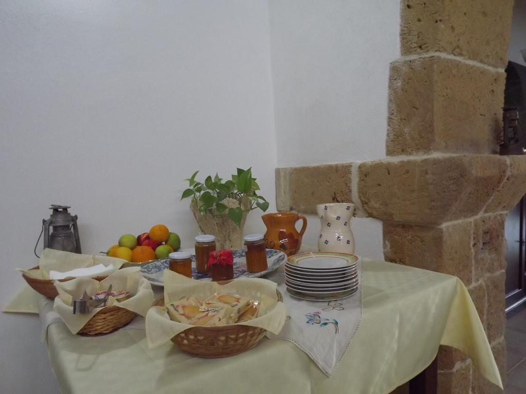 Bed and Breakfast L'Antico Trappeto Noto Exterior foto