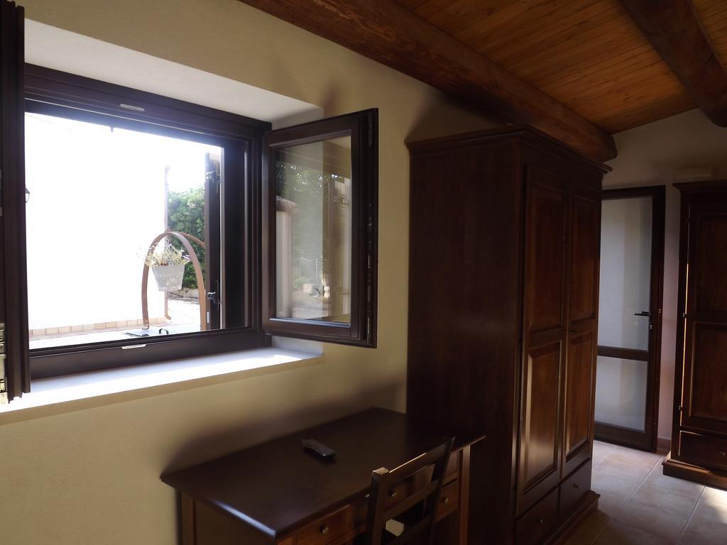 Bed and Breakfast L'Antico Trappeto Noto Zimmer foto